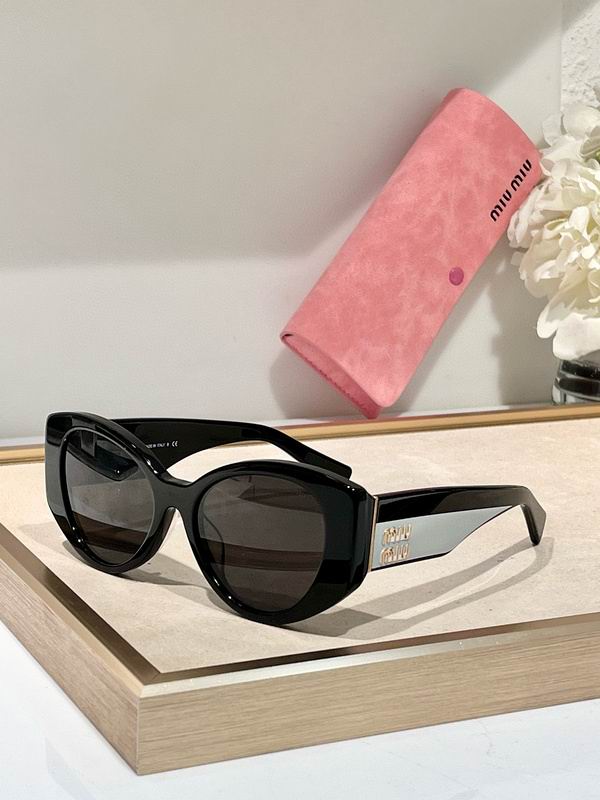 Miumiu Glasses smx (321)